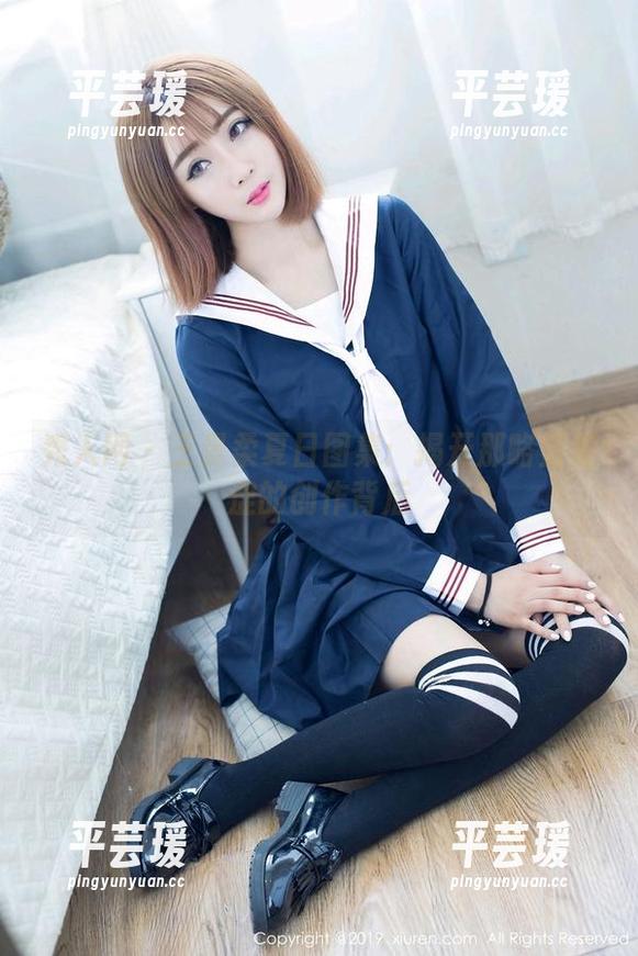 秀人网 - 王曼柔夏日图集：揭开那略显羞涩的创作背后