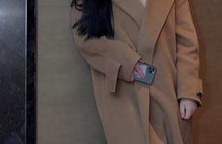 秀人网 – 王雅姗是我的水手服图集：海鸥都忍不住来看热闹！