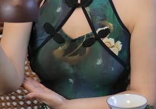 秀人网 – 当修女遇上白芷yy的风趣：这是我见过最不正经的图集了！