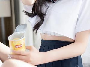 秀人网 – 精选艺轩毛衣图包，谁说毛衣不能有趣？