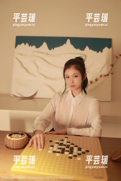 秀人网 - 陈大榕学姐图包：审美新高度，卡哇伊不解释。