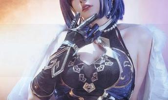 最新原图：秋和柯基的汤池巫女，这个身影真是……呃，太吸引眼球了吧。