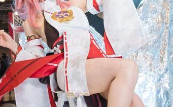 追赶白色的糖果果Candy：图库的角落，总有意外的惊喜在等候下载！