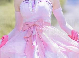 难以捉摸的私拍：羽天shine如何把蕾姆鬼天使拍得如此生动