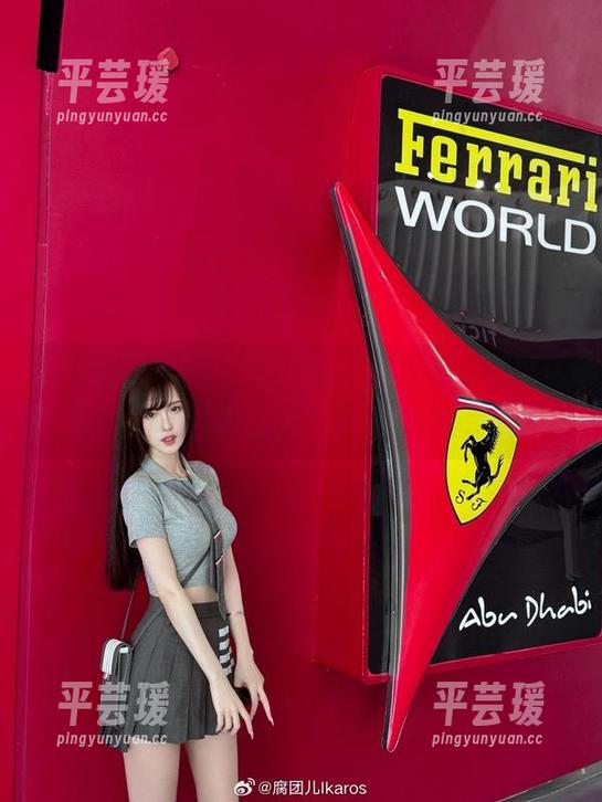 教室里的腐团儿Ikaros，听说她的写真比老师的课还吸引人？图库为你呈现。