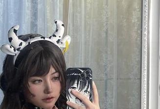 听说芊川一笑MNK的厨娘图，能让食欲爆棚，别忘了下载！