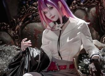 图册新鲜出炉！花兮_honoka就像被丝袜托起来的仙子，不愧是观察者的眼中的软色情。