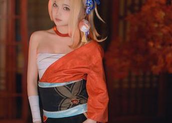 这一幕，莱可Raika和她的白裙像是从某个梦里走出来的，咦，这张图片让我有点恍惚。