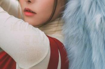 菠萝社 – 谁说灰丝就低调？王语纯的高清写真打破常规！