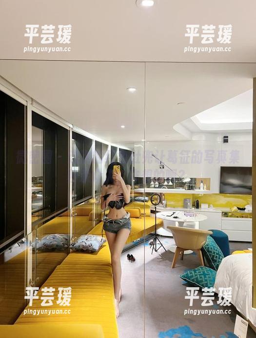 微密圈 - 这次的红色肚兜让葛征的写真集秒杀众人，咋想的啊？