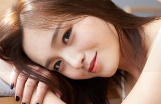 蜜桃社 – 缇娜美Tinami的睡衣大作战：美图下载，快来欣赏这‘懒癌’战士的优雅！