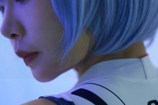 蜜桃社 – 从书本到校服：萌美Moemi的下一步作品居然是这？！