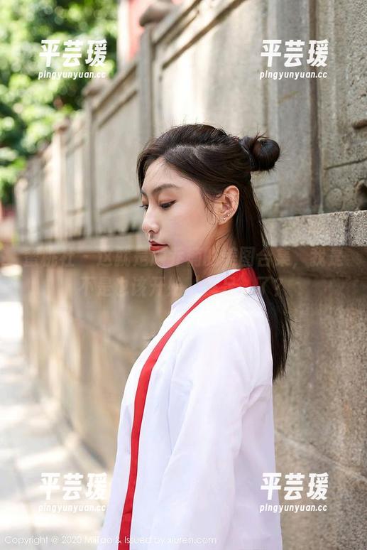 蜜桃社 - 这就是顾乔楠的美图合集，我是不是也该开始‘拜足’了？