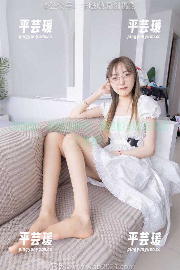 袜啵啵 - 原图拍得好，熊熊的运动鞋也成了模特！