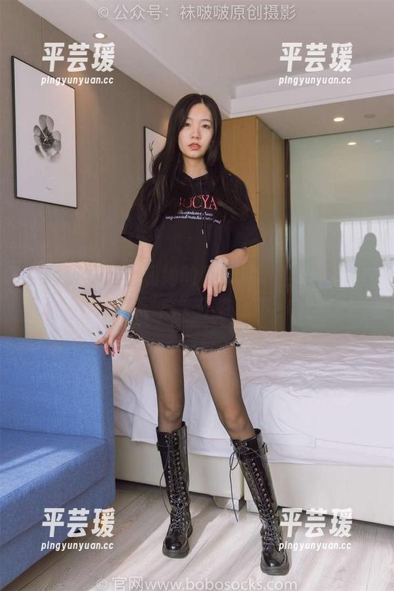 袜啵啵 - 芝士和她的两双高跟鞋图集，果然“高”不在话下