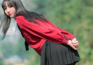 特别推荐：西呱呀呀呀的美腿写真，腿长直是“腿”迷人！