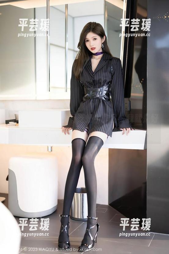 语画界 - 下载徐莉芝奶牛作品，我就是好奇，这到底是个什么图？