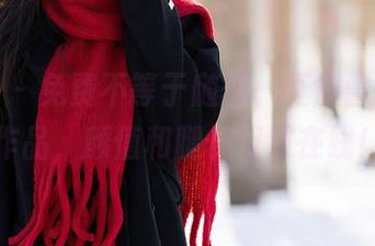 语画界 – 免费不等于随便，豆瓣酱的美腿作品，颜值和腿长双双在线！