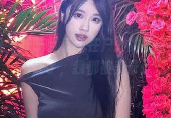 微密圈 – 轩子巨二兔在户外的高清图包，别说了，我都被美晕了