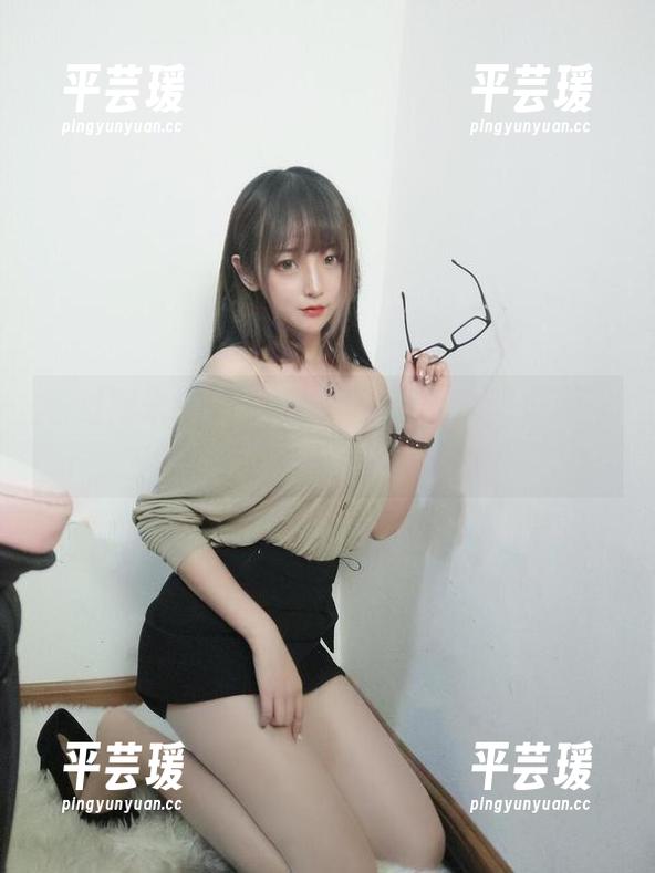 看过期米线线喵如何演绎和服：写真没想到可以这么有趣！