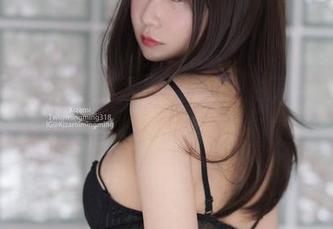 铭铭kizami的体操服写真，啊，居然让我想起来了小时候的懵懂时光。