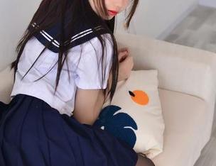 原图里的雪琪SAMA，让我对猫耳紫色内衣有了新的偏爱，图包出去时能换我换吗？