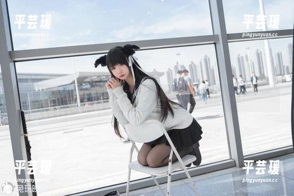 雪琪SAMA的浴巾写真，干物妹范儿也能这么撩？