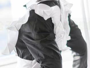 青水百合子红裙套图，为啥总想拿来后台聊聊？