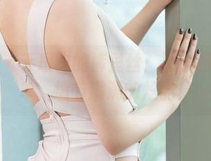 青豆客 – 乔恩夕的裤里丝：更新图包不简单，细节满满的炫酷！