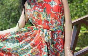 青豆客 – 是什么让绮里嘉Ula和“奶牛”登上免费的美图之throne？让我舔舔屏幕再说！