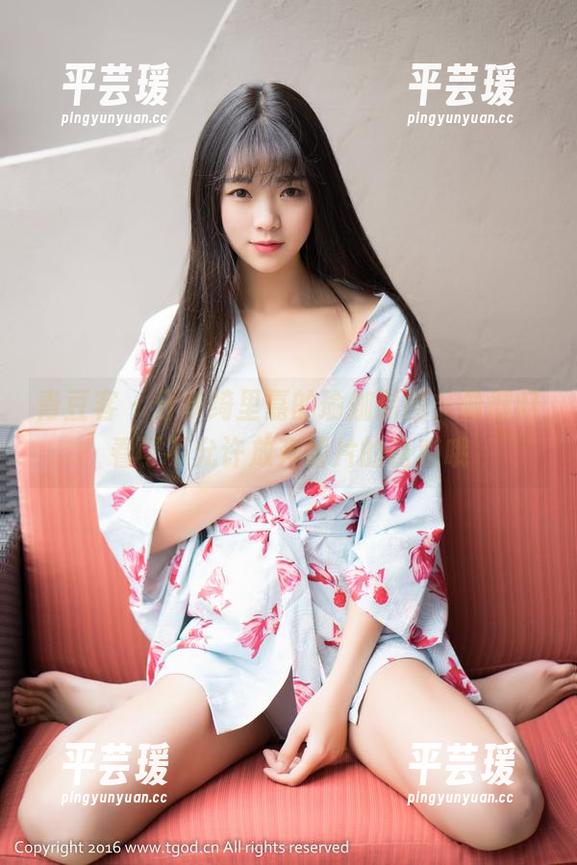 青豆客 - 分享绮里嘉的瑜伽原图，做得好看可不允许放弃薯片的诱惑哦