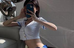 微密圈 – 慢慢欣赏黎允熙baby的白裙，在免费图册里感叹时间的意义？